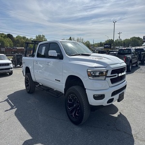 รถแรม 1500 สปอร์ต ปี 2022 สภาพดีเยี่ยม เกียร์อัตโนมัติ เครื่องยนต์ V8 - Product Image 1