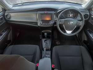 Toyota Axio Híbrido 2019 Usado en Buen Estado - Product Image 5