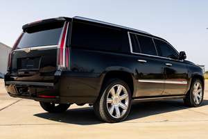 CADILLAC ESCALADE ESV PREMIUM LUXURY 4X4 D'OCCASION 2018 (CONDUITE À GAUCHE/DROITE) - Product Image 3