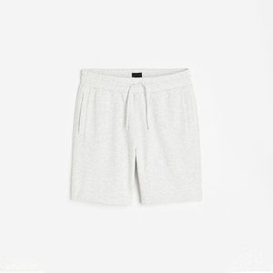 Short de survêtement de sport décontracté et confortable pour homme, tissu en coton et maille à motif solide, anti-rides pour l'été et l'extérieur. - Product Image 3