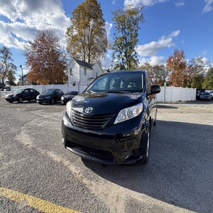 Toyota Sienna L 7 places d'occasion de 2015 - Product Image 1