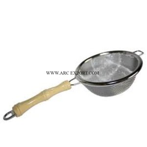 ที่กรองชาสแตนเลสสีเงินพร้อมด้ามไม้ที่กรองชาตกแต่งบ้านและห้องครัวในอินเดีย - Product Image 6