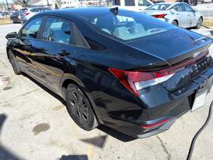 HYUNDAI ELANTRA SEL FWD 2021 d'occasion, conduite à gauche/droite - Product Image 2