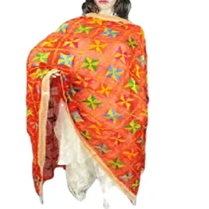 Phulkari Dupatta ชุดแฮนด์เมดสำหรับผู้หญิง,เสื้อชายหาดสไตล์อินเดียหลากสีปักลายสไตล์พื้นเมือง Phulkari Dupattas - Product Image 1