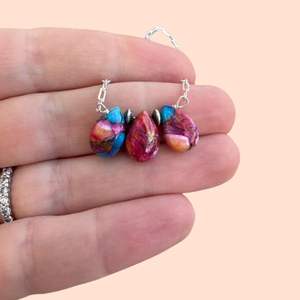 Collar de plata esterlina hecho a mano y Rosa Dream Mojave 3 piedras, joyería de plata, colgante llamativo, colgante pequeño, regalo del Día de San Valentín - Product Image 2