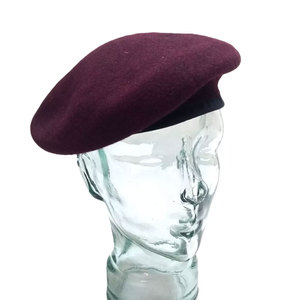 หมวกเบเร่ต์คุณภาพสูง ทนทาน วัสดุคุณภาพดี หมวกเบเร่ต์ขายดี หมวกเบเร่ต์ที่ยั่งยืนสำหรับผู้ใหญ่ - Product Image 1