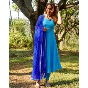 Ensemble de costume bleu pour femme Aasmani - Product Image 4