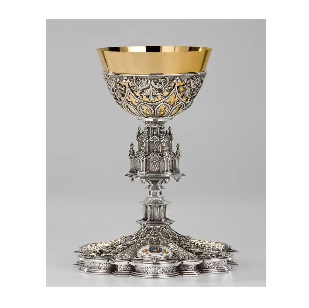 Двухцветная эмалированная церковная чаша, церковные металлические аксессуары с гравировкой в классическом стиле, чаша с патеном