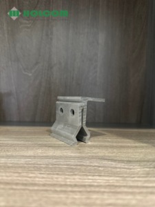 ตัวยึดหลังคาโลหะ6005-T6อลูมิเนียมเคลือบผิวสำหรับติดตั้งระบบพลังงานแสงอาทิตย์บนดาดฟ้ารางอลูมิเนียมผลิตจากดิน" - Product Image 4