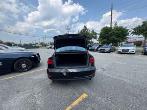 รถยนต์ออดี้ A3 2.0T Quattro Premium Sedan ปี 2015 สภาพดี พวงมาลัยซ้าย วิ่ง 50,000-75,000 ไมล์ มาตรฐานยูโร 4 - Product Image 5