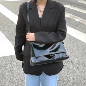 Sacs en cuir noir pour femmes, sacs à main, sacs fourre-tout grande capacité, nouveaux sacs sous le bras, sacs à bandoulière pour femmes, vente en gros - Product Image 4