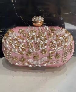 กระเป๋าคลัทช์ปักมือที่สง่างามพร้อมลูกปัดที่สวยงามสำหรับงานแต่งงานในโอกาสพิเศษต้องมีอุปกรณ์เสริมที่หรูหรา - Product Image 2