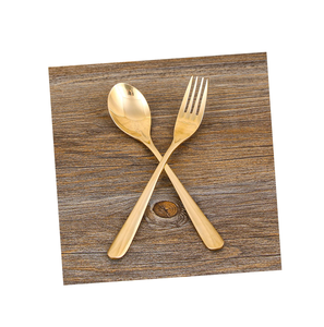 Utensilios de aspecto elegante Cubiertos Tenedor de latón Cuchara Cucharas de aspecto de diseñador Cubiertos Tenedores Cuchara Diseño único Venta caliente - Product Image 1