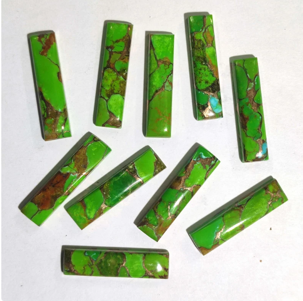 สีเขียว