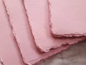 Papier de chiffon de coton Khadi rose pastel 200gsm 100% coton chiffon Deckle bord feuille de papier fait main - Product Image 5