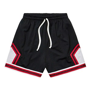 Vente en gros de shorts de basket-ball personnalisés pour hommes de haute qualité mode de rue américaine 100% coton shorts de sport en maille solide écologique - Product Image 2