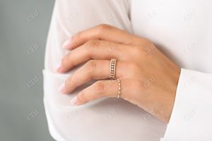 Baguette Earth Minded 18K Oro blanco sólido Alianza DE BODA Diseño de compromiso elegante 0.50CTW Juego de puntas Anillo de diamante certificado IGI - Product Image 4