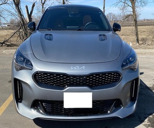 KIA STINGER TRIBUTE EDITION AWD 2023 d'occasion, conduite à gauche/droite - Product Image 1