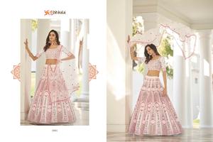 Vente chaude de tissu de soie de qualité supérieure Lehenga Choli avec chemisier fantaisie entièrement cousu du fournisseur indien - Product Image 3