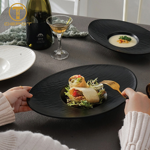Assiette ovale en céramique texturée noir mat, assiette à dessert oblongue, bol chapeau <span class=keywords><strong>de</strong></span> paille, grande assiette <span class=keywords><strong>de</strong></span> service pour restaurant et gastronomie fine - Product Image 4