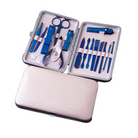 Kit de Cuidado Masculino con Herramientas de Acero Inoxidable para el Cuidado Facial y de la Barba, Todo lo Necesario para la Higiene en una Caja