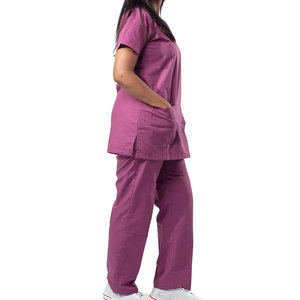 Le personnel de pharmacie Scrubs Tops Ensembles d'uniformes Fabriqués au Pakistan Uniforme de gommage d'hôpital Offre Spéciale à un prix raisonnable - Product Image 2