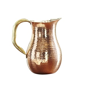 Jarra de Agua de Cobre Martillado, Jarra Decorativa de Vidrio y Metal con Asa para Uso en el Hogar y Hoteles - Product Image 4