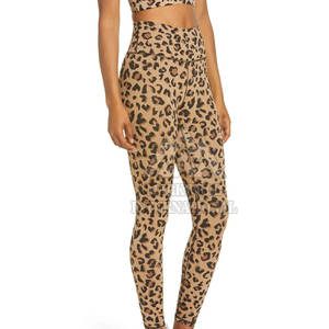 Leggings de yoga à taille élastique de style tendance, qualité supérieure, best-seller, leggings pour femmes fabriqués au Pakistan - Product Image 4