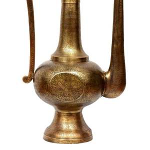 Surahi Ewer de latón antiguo dorado hecho a mano con diseño Floral grabado, SNP-217 de decoración para el hogar y la boda - Product Image 5