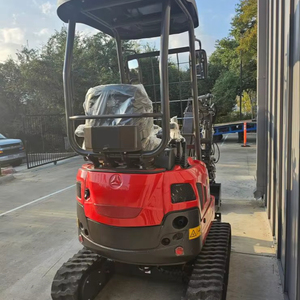 ENVÍO GRATUITO, Miniexcavadora de Orugas de 2.5 Toneladas, Nueva, con Certificación EPA y CE, Motor Kubota D1105 de 35 hp, ROPS Abierto, Pulgar Hidráulico - Product Image 4