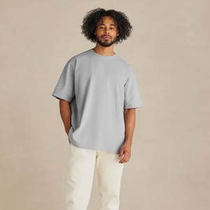 T-shirts vierges vintage en mousse à impression 3D en relief personnalisés et abordables pour hommes - Product Image 1