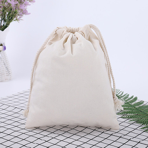 Bolsa de Mano Promocional de Algodón 100% Orgánico para Mujer con Fuelle, Cierre de Cremallera, Asas de Cuerda, Logotipo Personalizado - Ecológica y Sostenible - Product Image 1