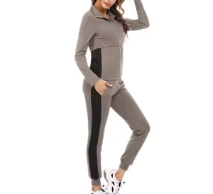 Conjunto de chándales grises elegantes Sudadera con pantalones de chándal Entrenamientos de gimnasio elegantes y cómodos y ropa informal Ideal para la vida activa - Product Image 4