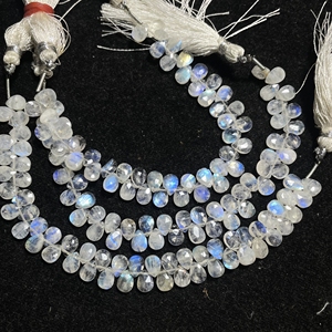 Cuentas de Briolette con forma de pera facetada de piedra lunar arcoíris, forma de almendra calibrada de 6x8MM, cuentas de piedras preciosas naturales de buena calidad - Product Image 3