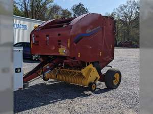 Presse à balles rondes automatiques New Holland Roll-Belt 450 Utility Plus à vendre - Product Image 2