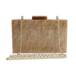 Pochette exclusive en résine faite à la main en acrylique de qualité supérieure avec finition inspirée pour les mariées, les fêtes et les événements spéciaux - Product Image 2