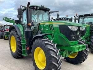 Tracteur agricole John Deere d'occasion, 120 ch, 4x4, à vendre à prix très bas. - Product Image 6