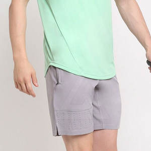 กางเกงขาสั้นลำลองสปอร์ตผู้ชาย ออกแบบตามสั่ง OEM ผ้าฝ้าย เอวกลาง ลายเรียบ แห้งเร็ว ระบายอากาศดี มีเชือกผูก ราคาสมเหตุสมผล - Product Image 4