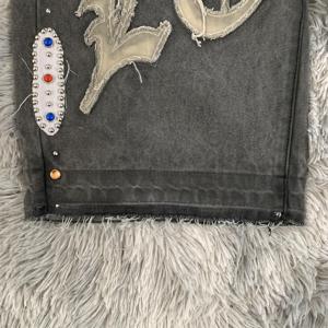 DENIMGUYS, pantalones cortos de mezclilla holgados de verano personalizados para hombre, lavado ácido de algodón informal con apliques bordados, estilo de calle con diamantes de imitación - Product Image 6