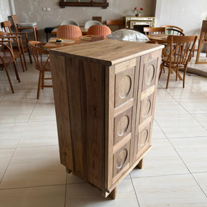 Meubles de rangement pour enfants, taille 60x45x100, en teck massif, écologiques, durables, design moderne avec 2 portes pour l'école et le salon - Product Image 3