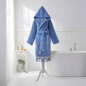 Albornoz Unisex de Lujo con Pompones, Tejido a Mano, de Algodón Turco, para Resort, Uso Todo el Año, Ropa de Dormir y de Estar por Casa, Verano, Suministrado por ODM, Turquía - Product Image 3