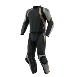 Vêtements de course en cuir pour hommes Combinaison de moto sur mesure OEM Combinaison de moto pour hommes personnalisée avec impression par sublimation - Product Image 1