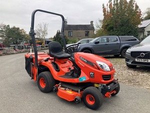 Offre Spéciale – Tracteur de Jardin Diesel Kubota GR1600 16 CV Original avec Plateau de Coupe Large 4x4 pour l'Agriculture et l'Aménagement Paysager - Product Image 2
