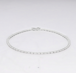 Bracelet de tennis classique élégant en or 14 carats 1.38CTW Bracelets en diamant à sertir sécurisé en diamant de taille ronde naturelle - Product Image 2