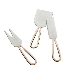 Cubiertos plateados de acero inoxidable para uso diario, conjunto de cubertería tradicional de titanio y plata con mango, seguro y saludable, gran oferta - Product Image 6