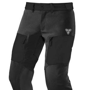 Pantalones de moto fabricados con tela textil reforzada y armadura de nivel 1 CE para protección en carretera. - Product Image 4