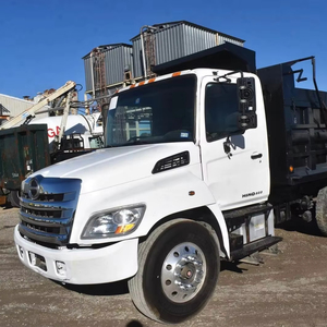 Camión Tractor Comercial Usado 6x4 Diésel, Camión Pesado con Remolque Volquete para Logística y Transporte de Carga - Product Image 1