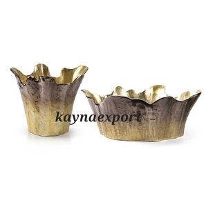 Bol en métal plaqué or poli créatif, fait à la main, moderne, luxueux, décoratif, pour servir des fruits, pour les fêtes - Product Image 6