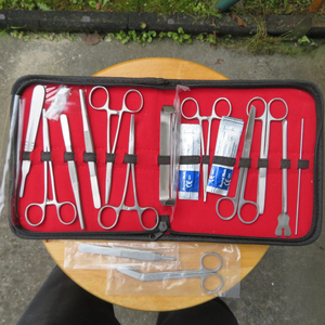 Juego de instrumentos quirúrgicos para uso hospitalario, 14 Uds., juego de instrumentos de cirugía General A + fuente de alimentación Manual de acero alemán de calidad - Product Image 1