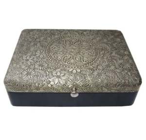 Boîte à bijoux décorative en métal en gros pour garder vos bijoux élégants dans un design luxueux et unique - Product Image 5